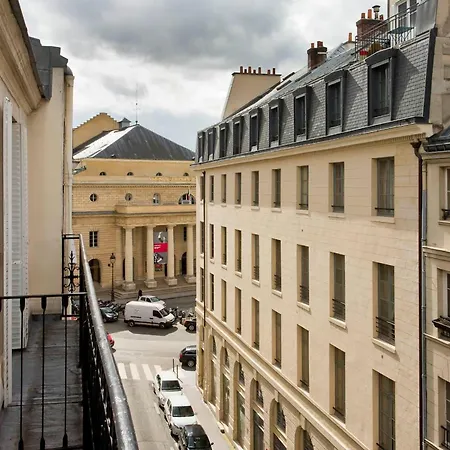 Grand Des Balcons 2* Parijs