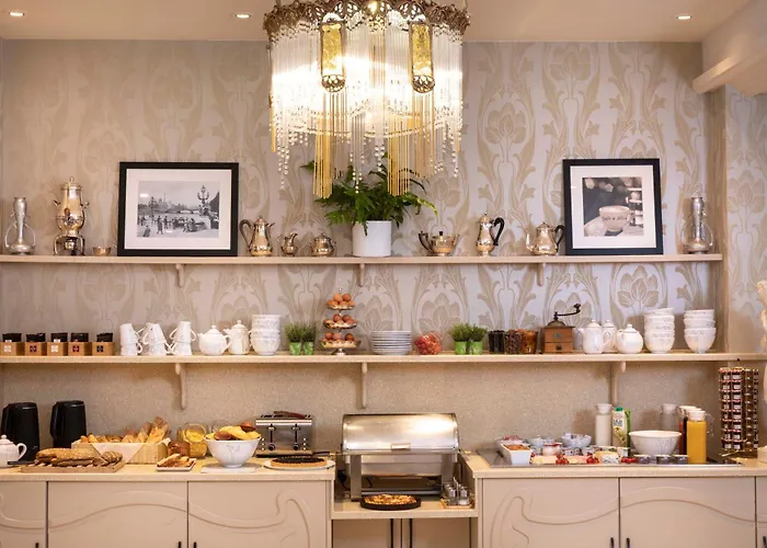 호텔 그랜드 데 발콘스 2*