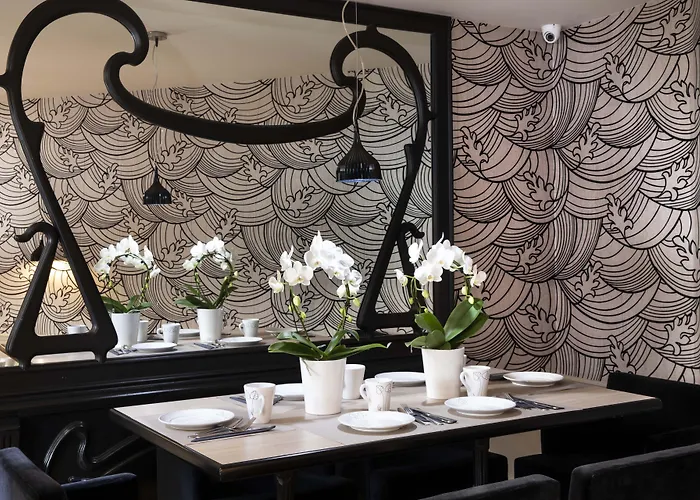 그랜드 데 발콘스 호텔 2*