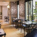 鲍尔肯大酒店